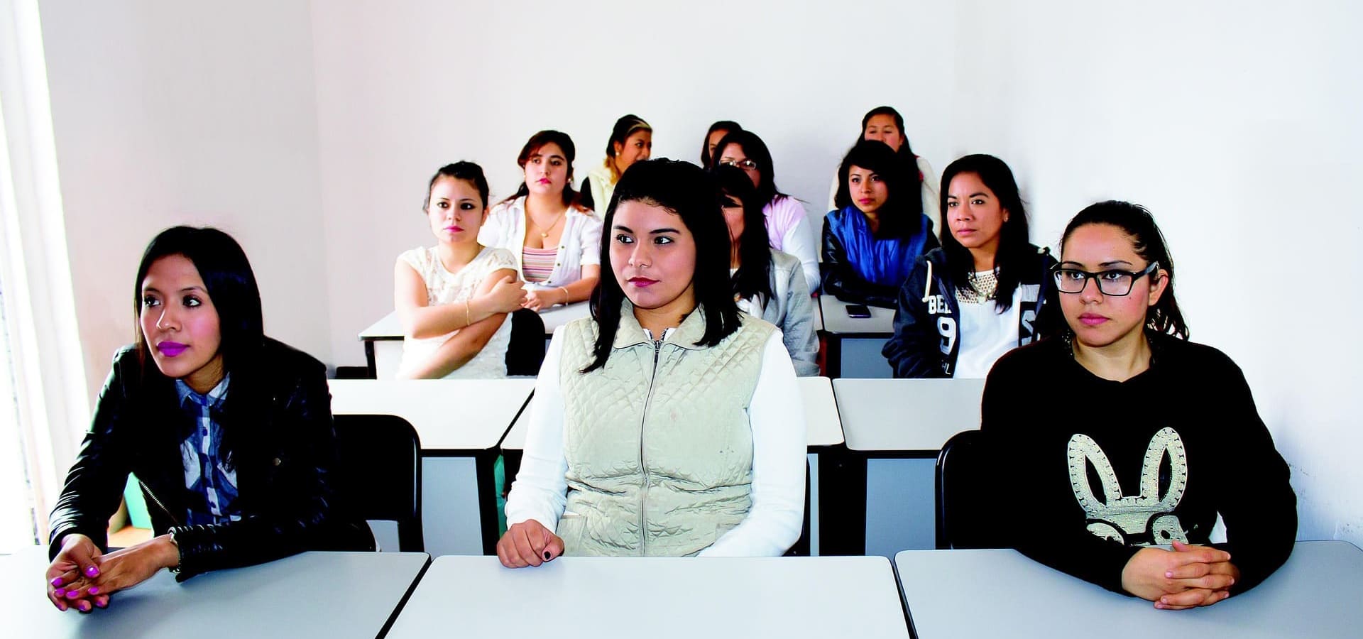 Best Loan provider for students in abraod